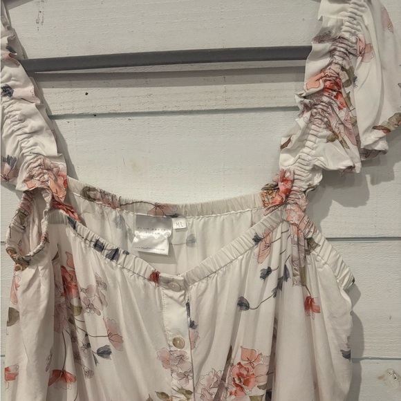 Plum Pretty Sugar Pink and White Ruffled Sleeveless Blouse - Picture 14 of 14